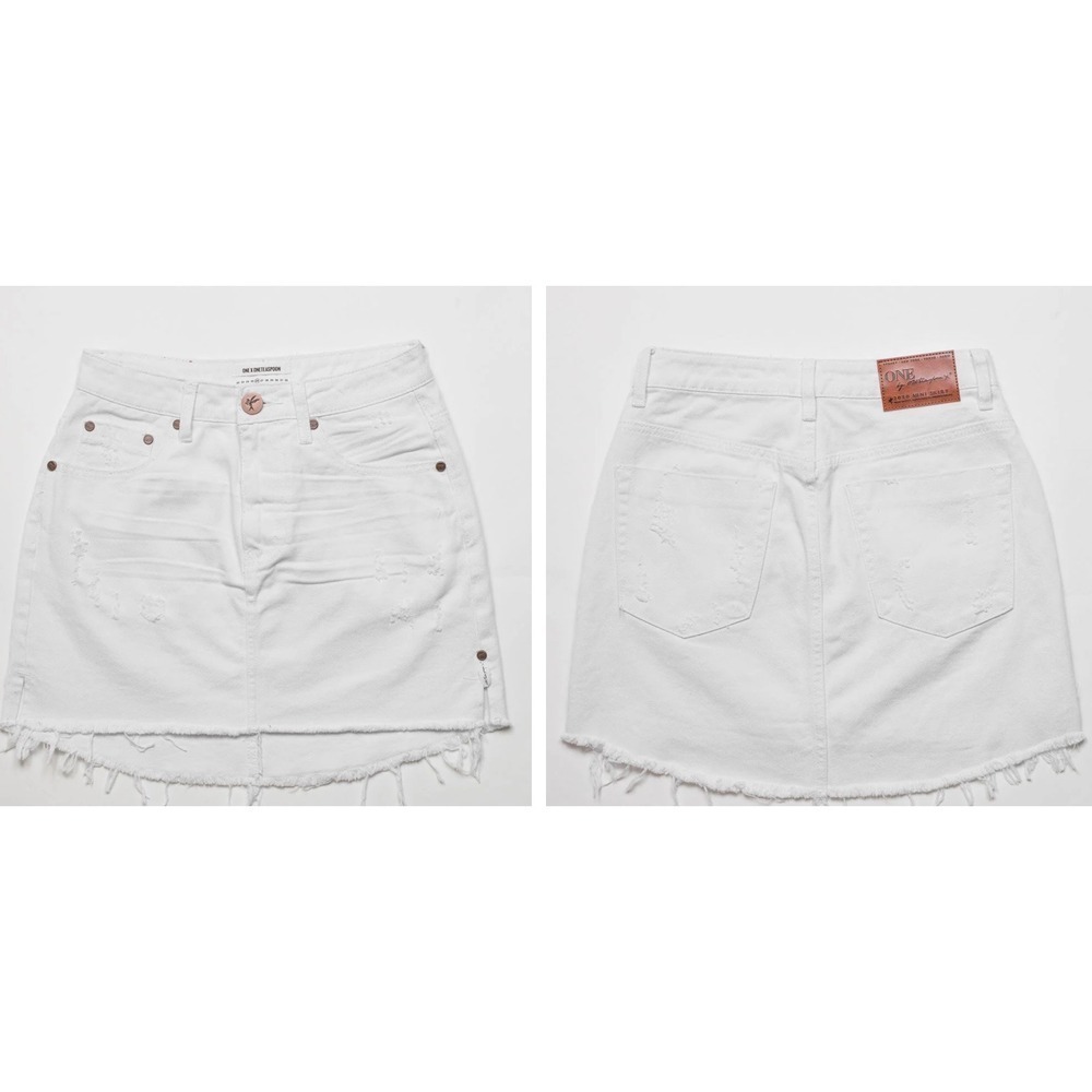 One Teaspoon NWT High Waisted 2020 Mini Denim Skirt in White Beauty 26 MSRP $110 - Picture 2 of 11